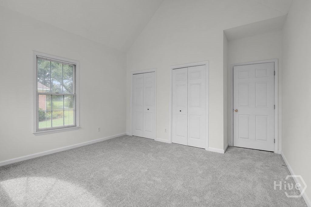 230 Lyman Hall Property Photo 15