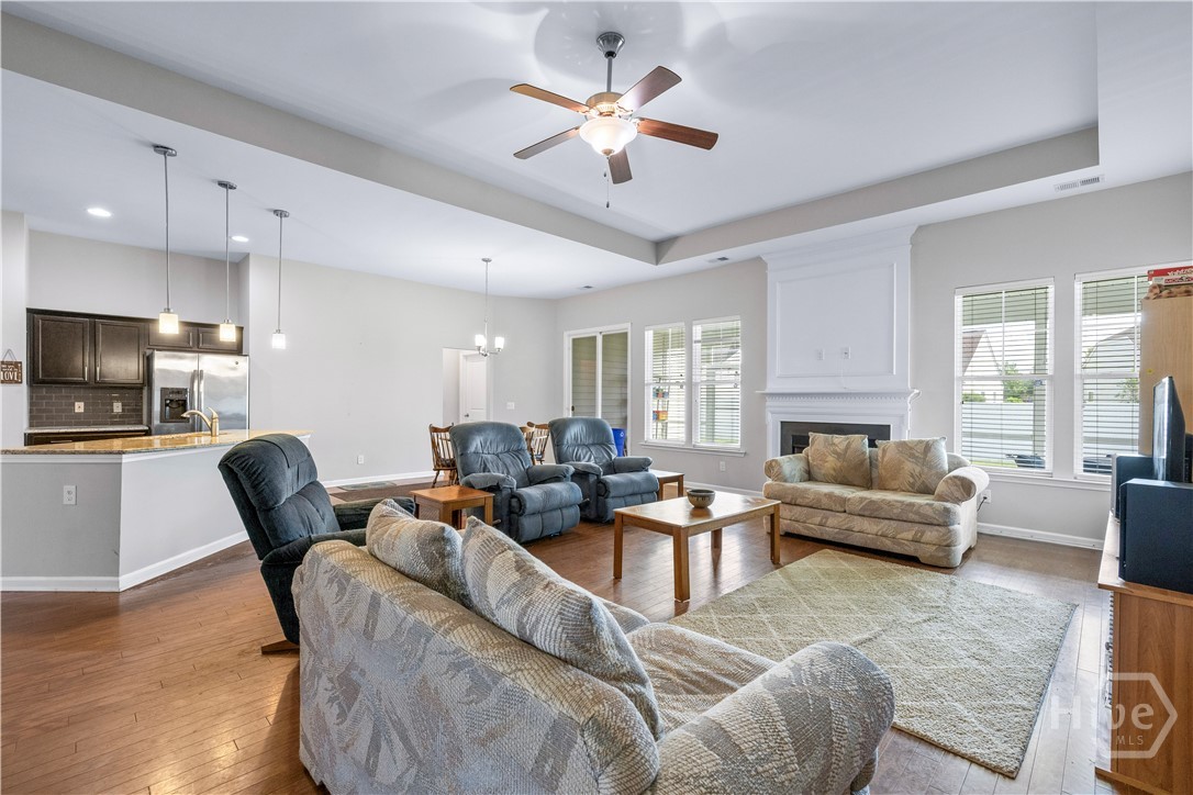 8 Southpark Boulevard Property Photo 12