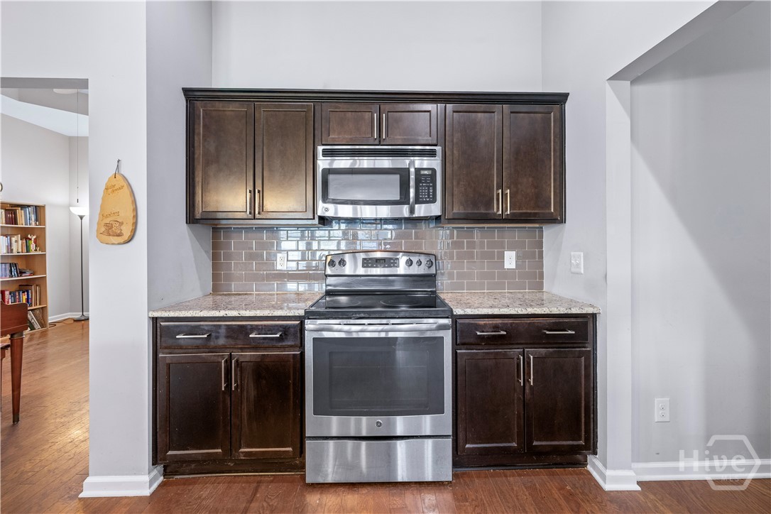 8 Southpark Boulevard Property Photo 17