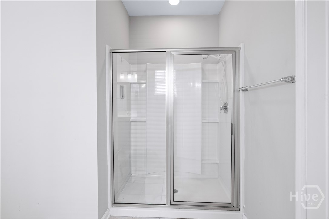 8 Southpark Boulevard Property Photo 22