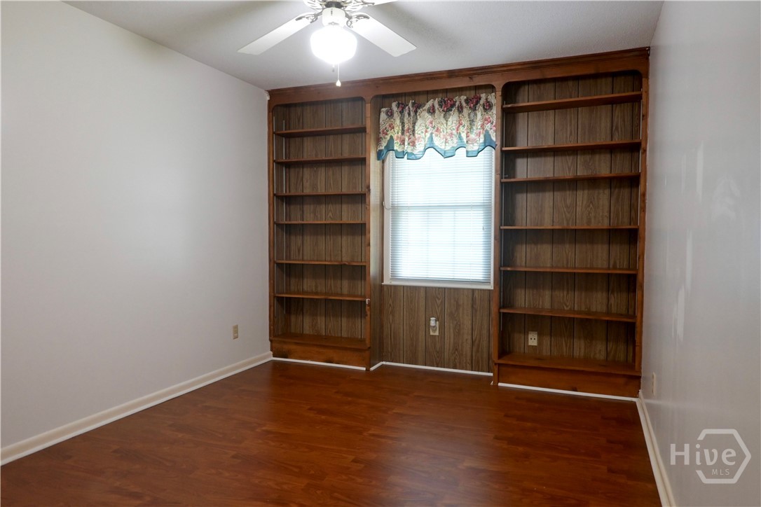 710 Windsor Road Property Photo 16
