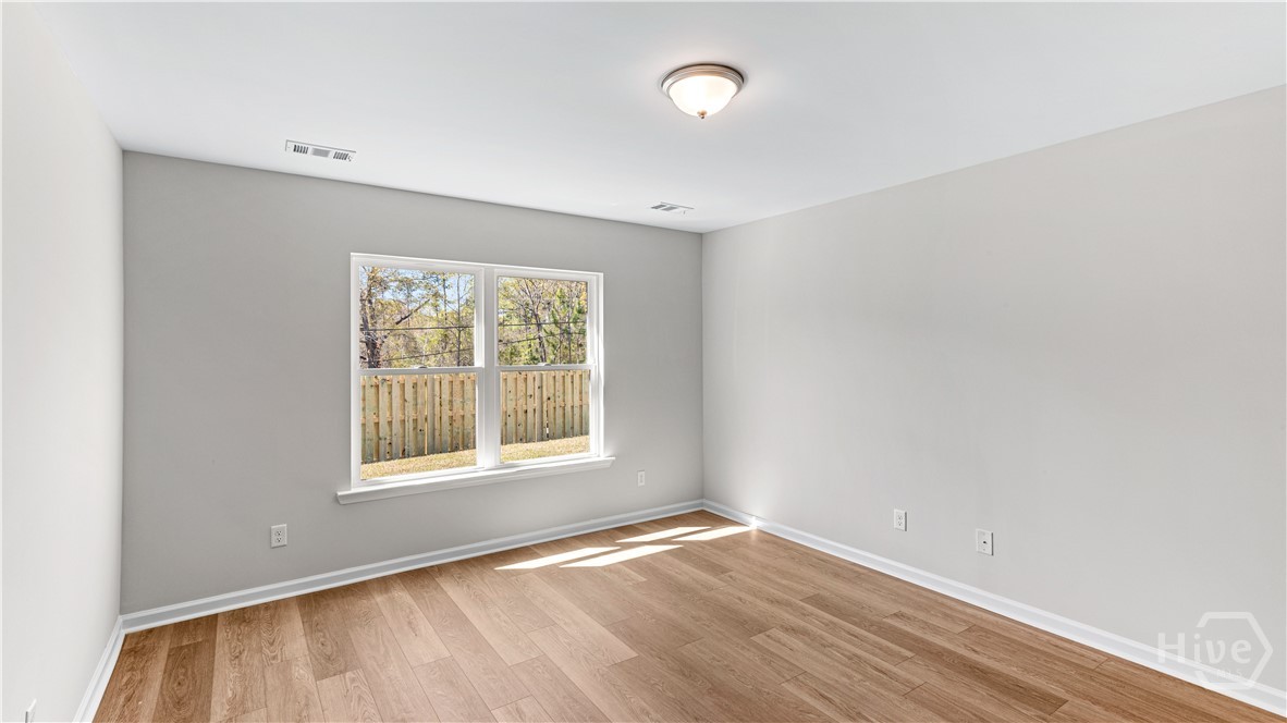 160 Orkney Road Property Photo 12