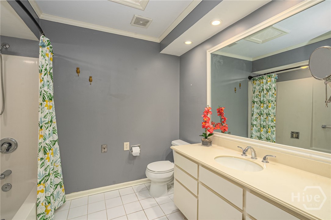 9 Bowline Court Property Photo 11