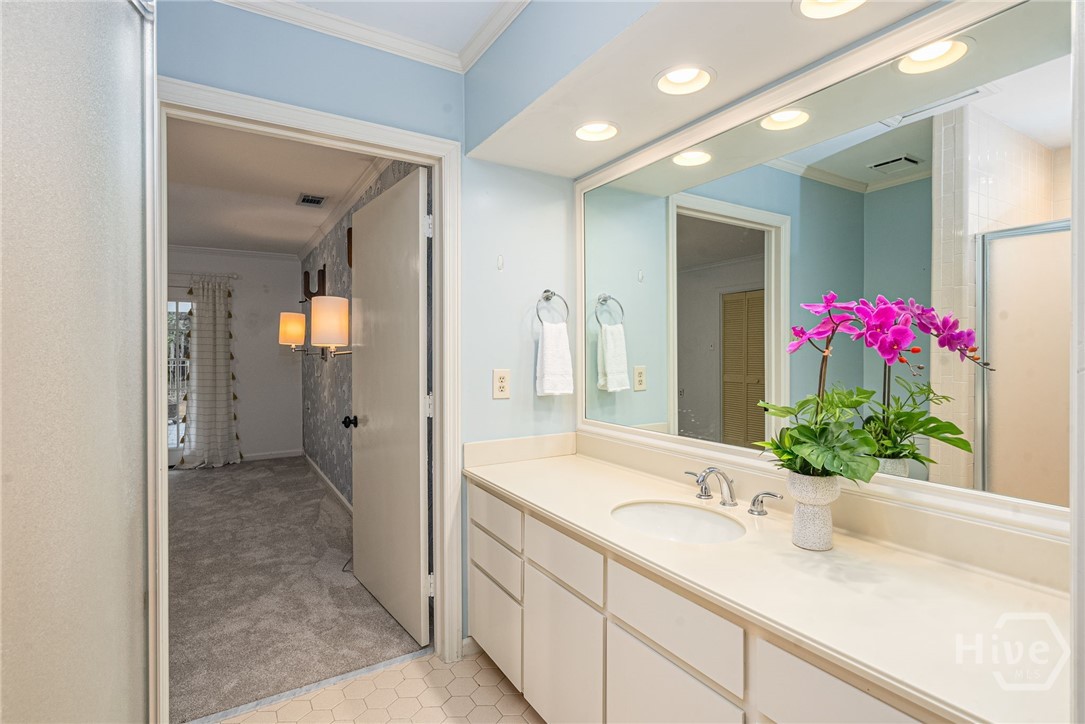 9 Bowline Court Property Photo 15