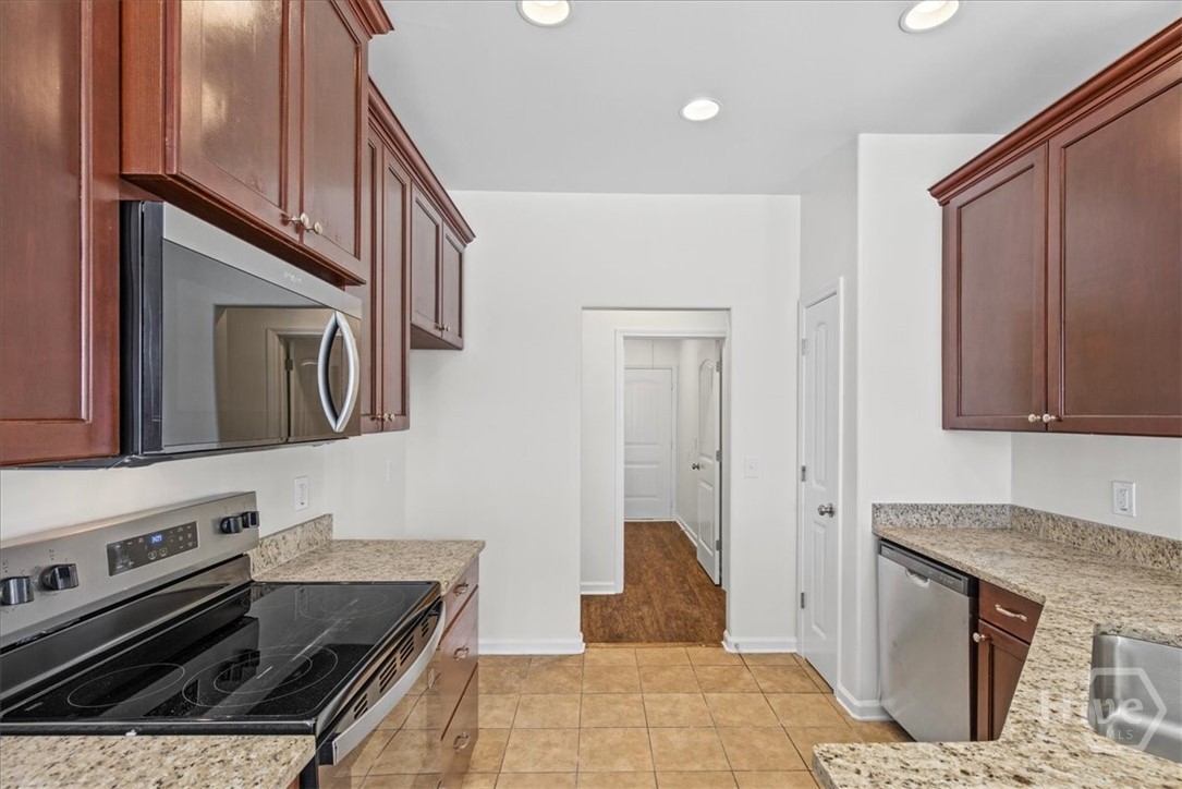 103 Cumberland Way Property Photo 6