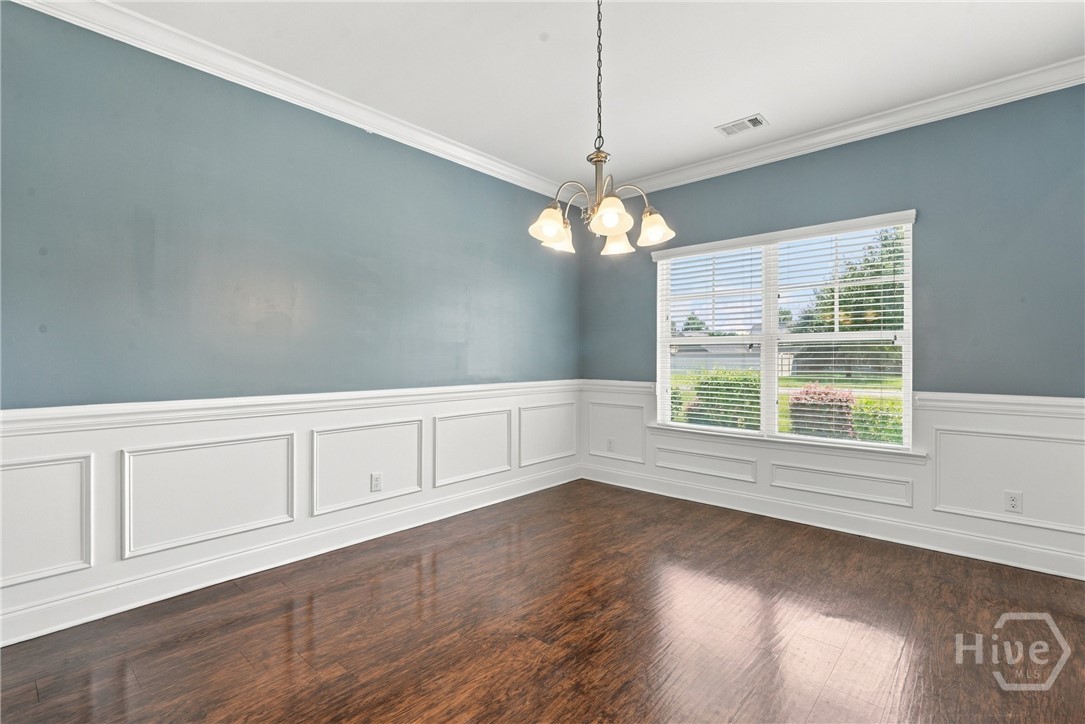 135 Greystone Drive Property Photo 3