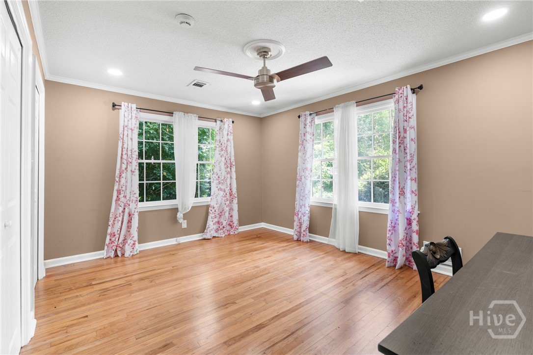 118 Lee Street Property Photo 12