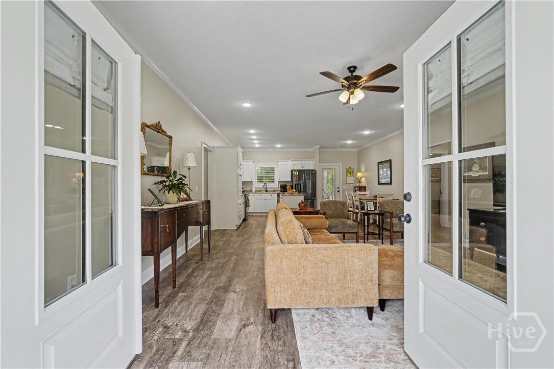 2 Willow Pointe Drive Property Photo 3