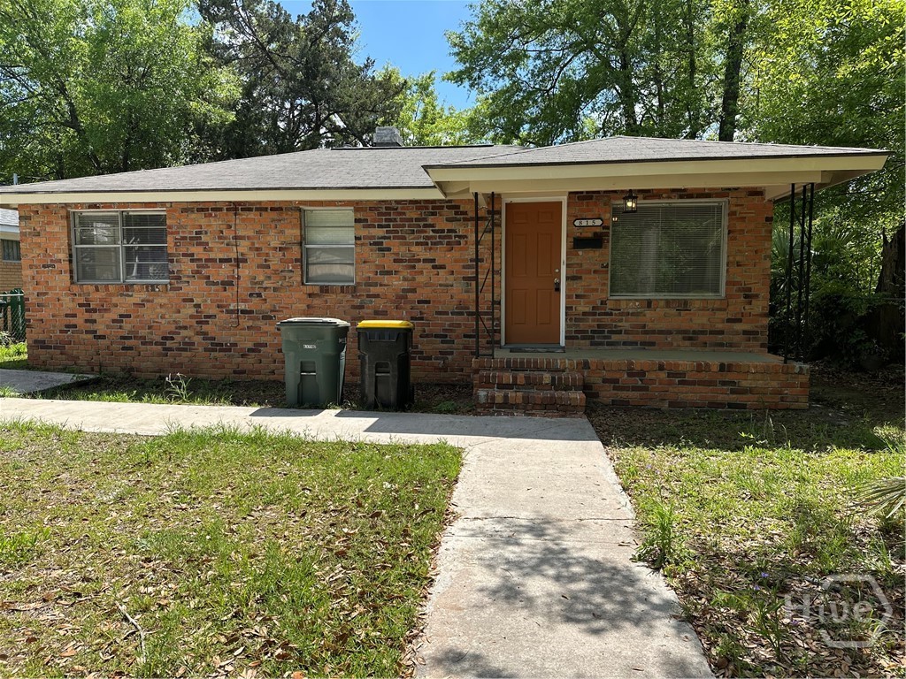 815 E Waldburg Street Property Photo 1