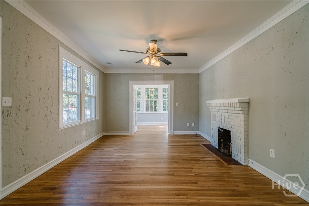 625 E 51st Street Property Photo 9