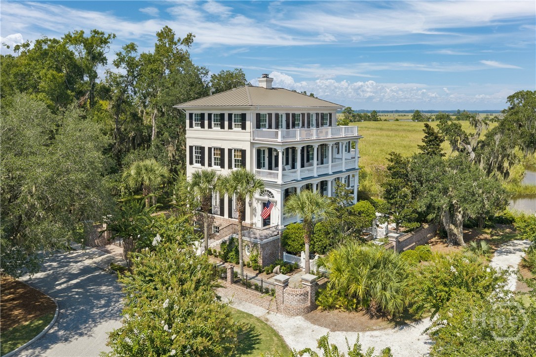 733 Mcallister Landing Property Photo 6