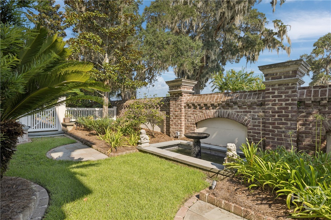 733 Mcallister Landing Property Photo 9