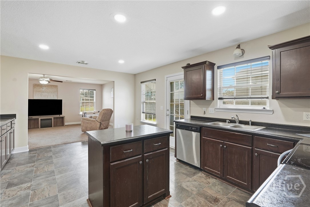 66 Powers Drive Property Photo 11