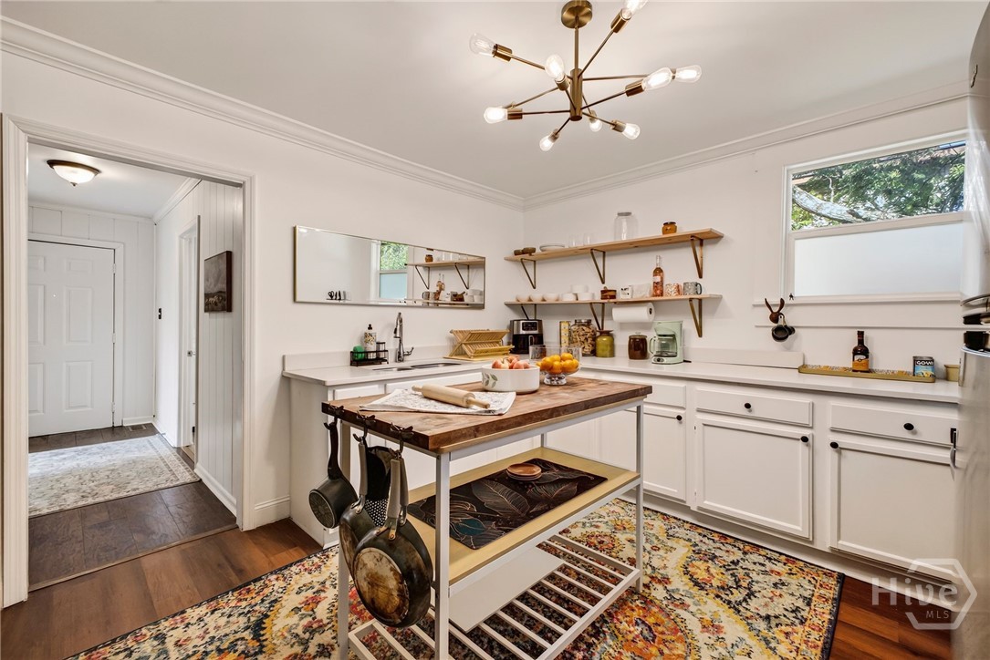 2113 Mell Street Property Photo 18