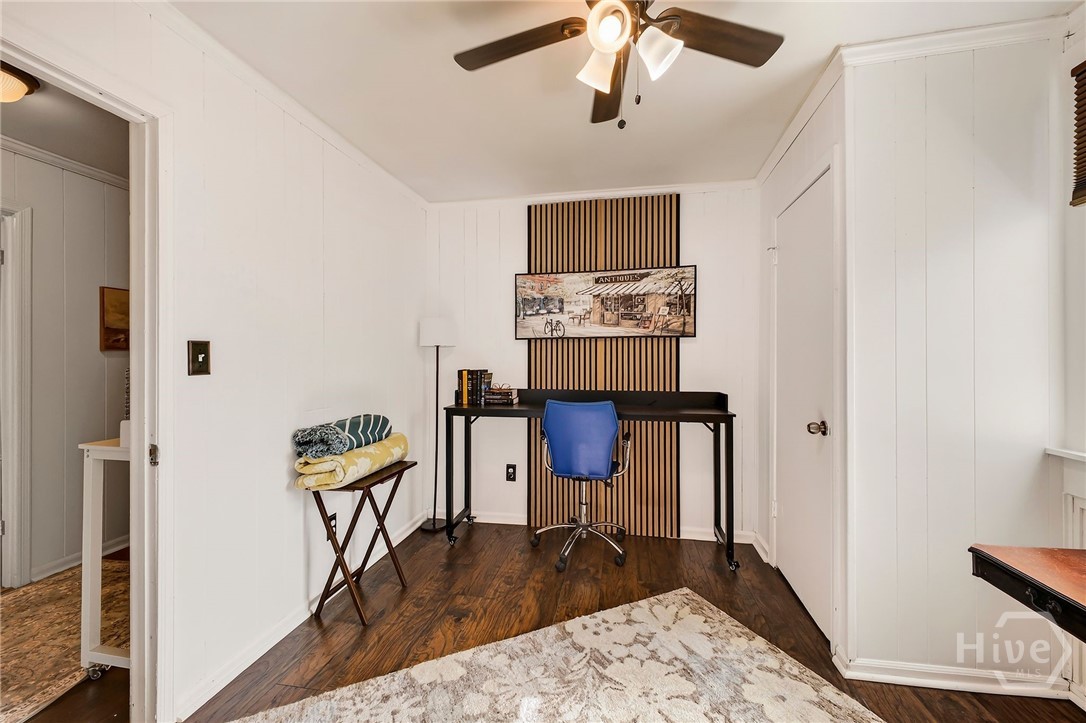 2113 Mell Street Property Photo 32