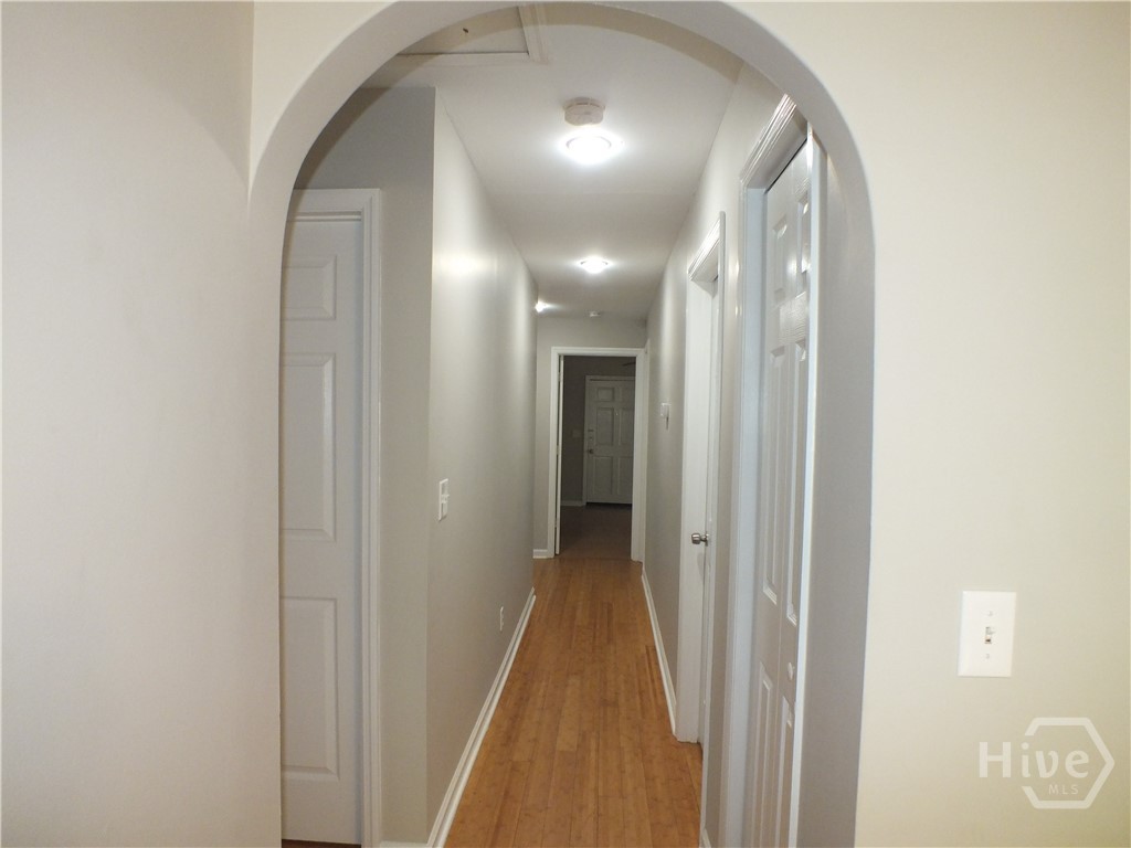 418 Meritta Avenue Property Photo 12