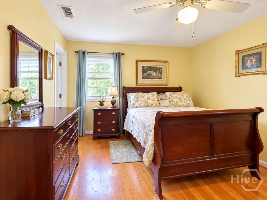 18 E Stillwood Circle Property Photo 25