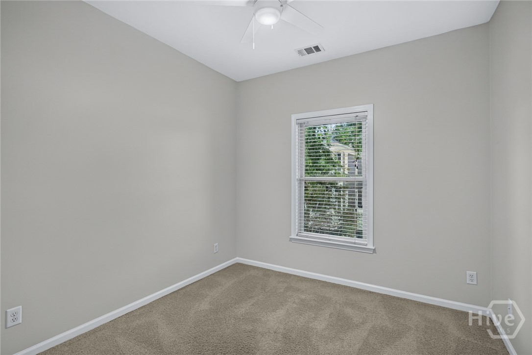 425 E 31st Street Property Photo 29