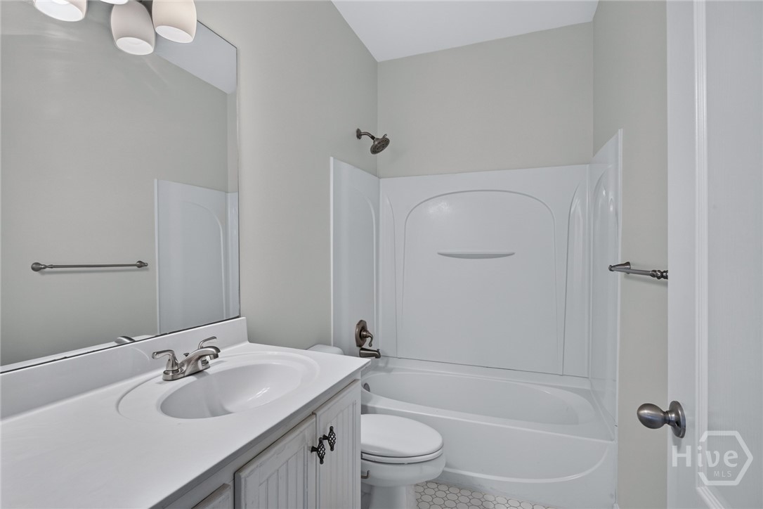 425 E 31st Street Property Photo 35
