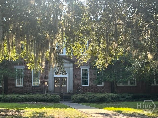1835 Skidaway Road 104
