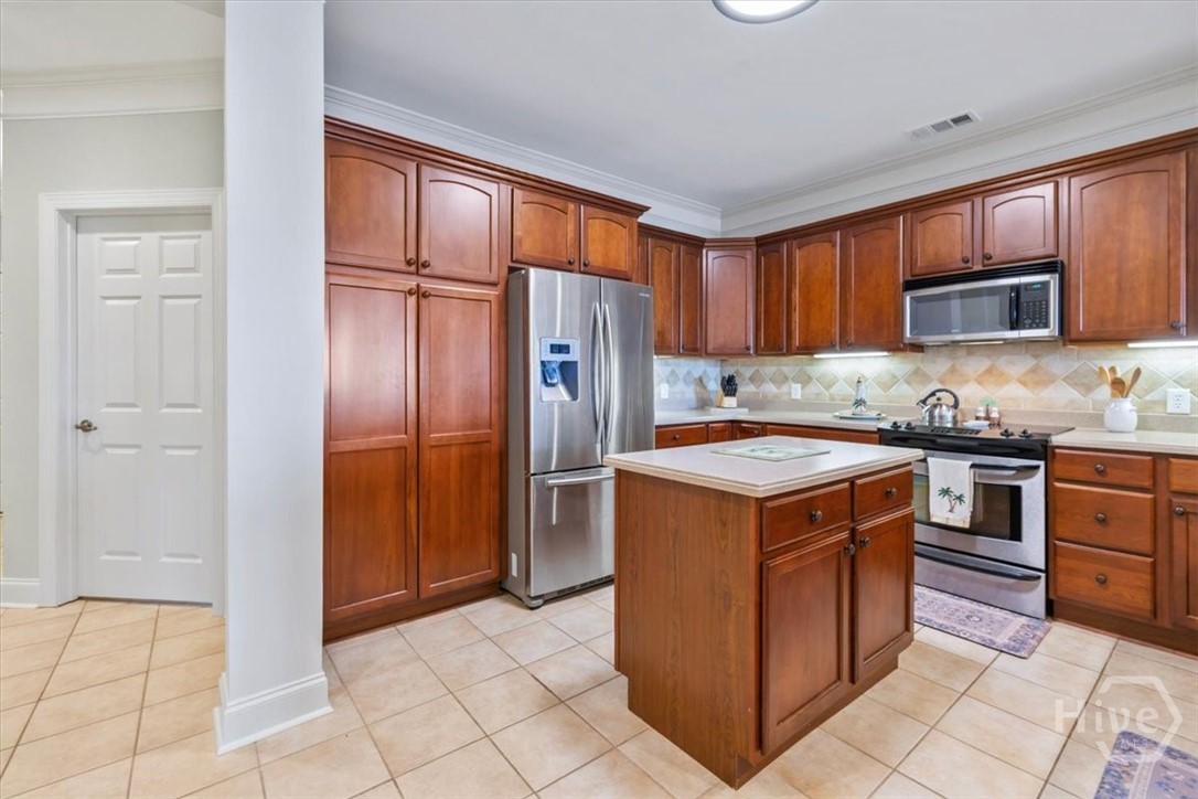 2808 River Oaks Drive Property Photo 8
