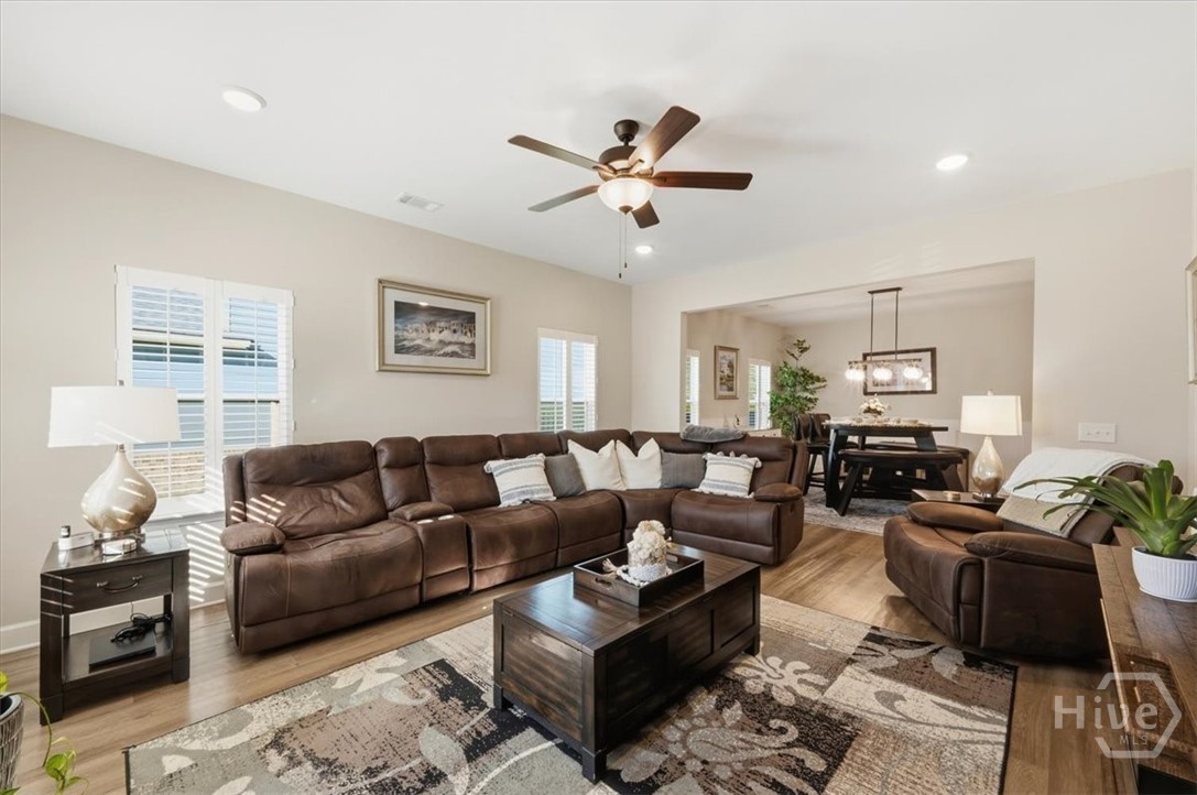 205 Wexford Drive Property Photo 13