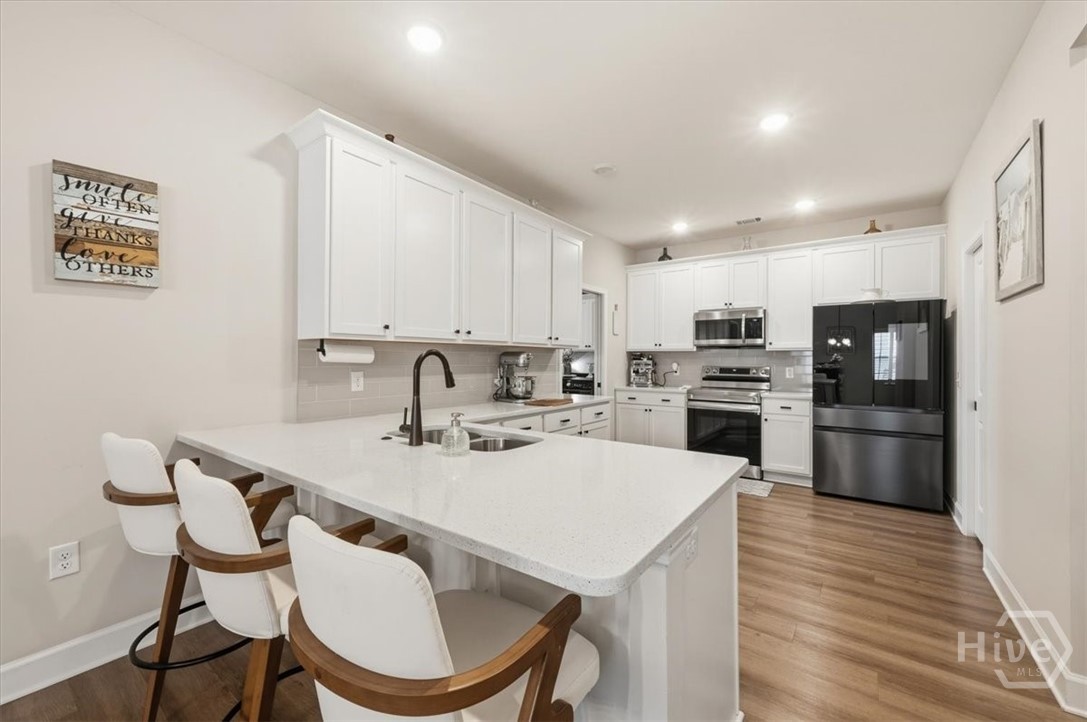 205 Wexford Drive Property Photo 25