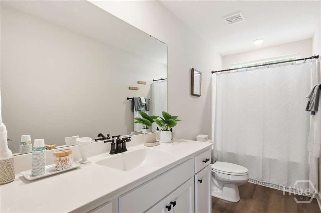 205 Wexford Drive Property Photo 38