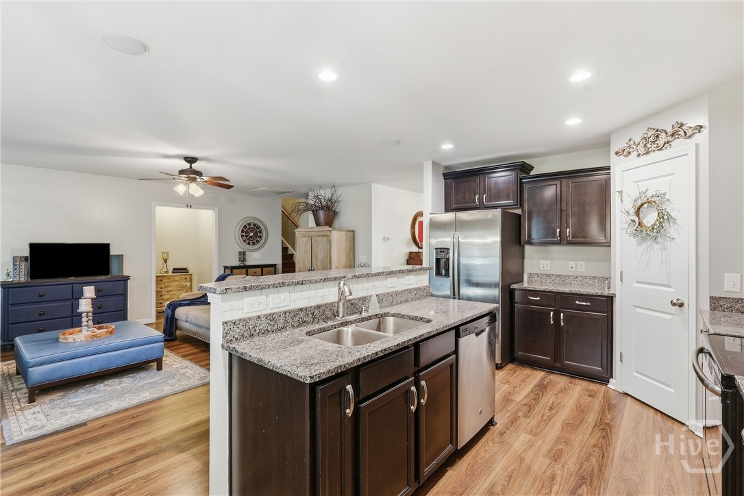 620 Garden Hills Loop Property Photo 14