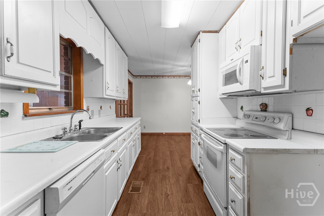 505 Hope Street Property Photo 23
