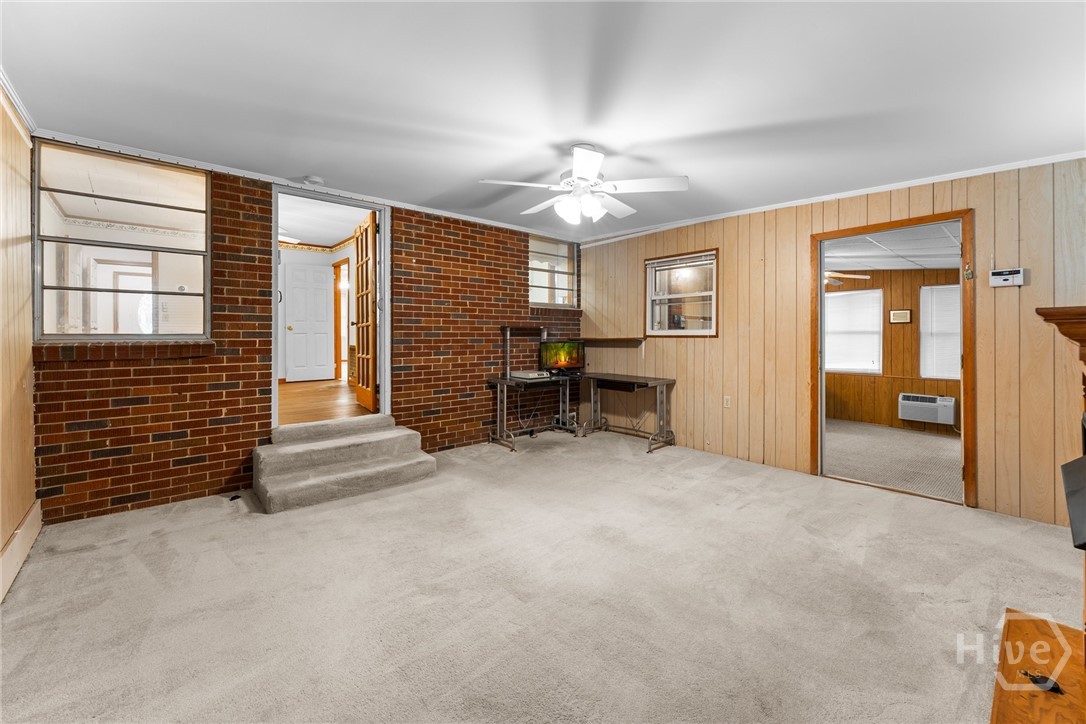 505 Hope Street Property Photo 28