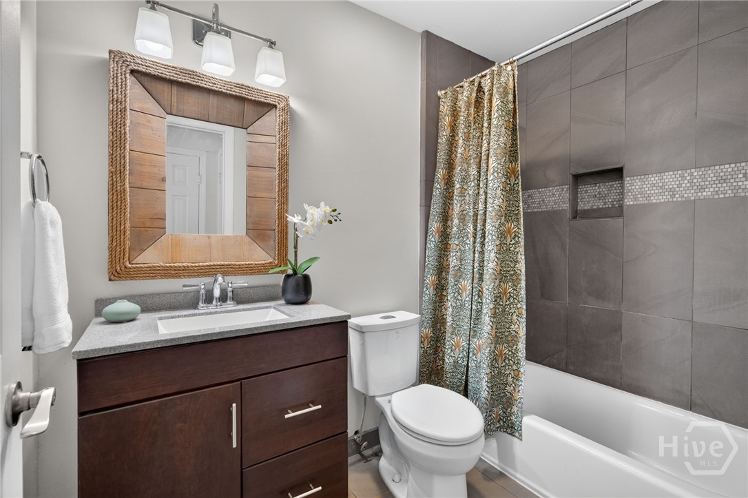 401 N Cromwell Road L 8 Property Photo 18