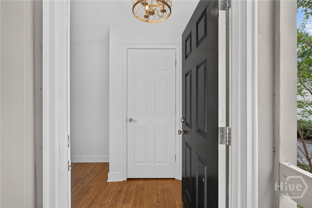 401 N Cromwell Road L 8 Property Photo 31