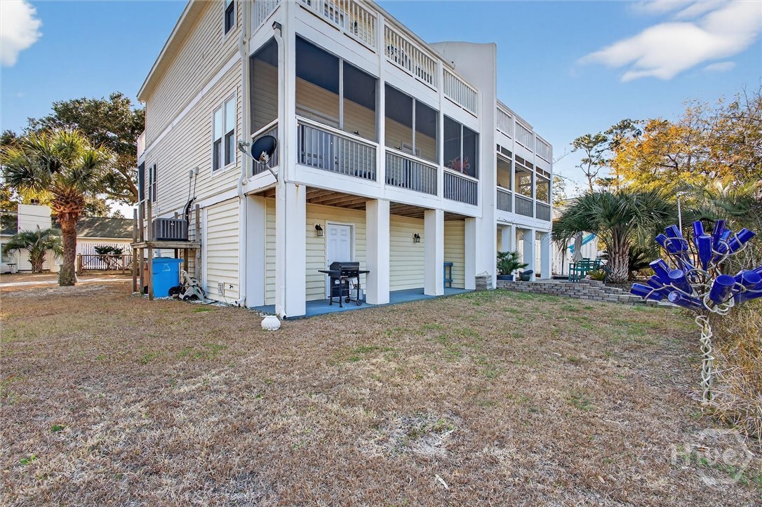 145 S Campbell Avenue E Property Photo 3