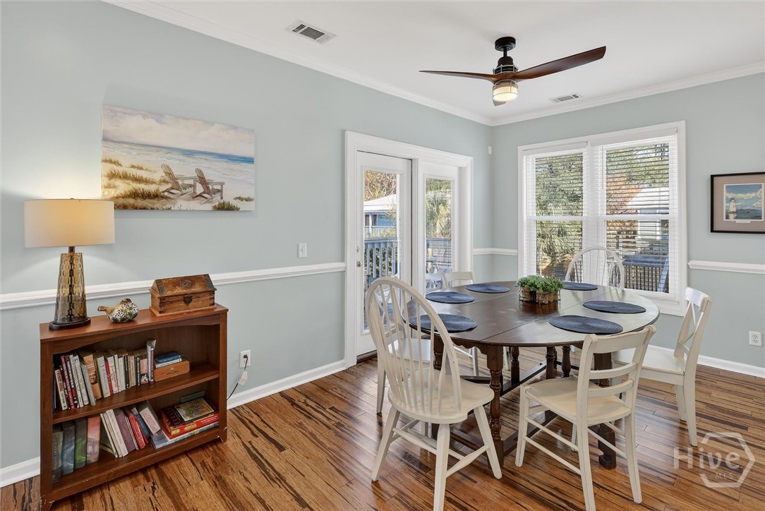 145 S Campbell Avenue E Property Photo 10