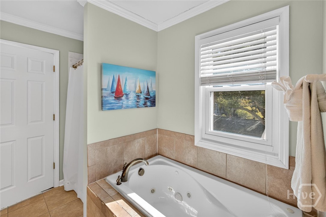 145 S Campbell Avenue E Property Photo 12