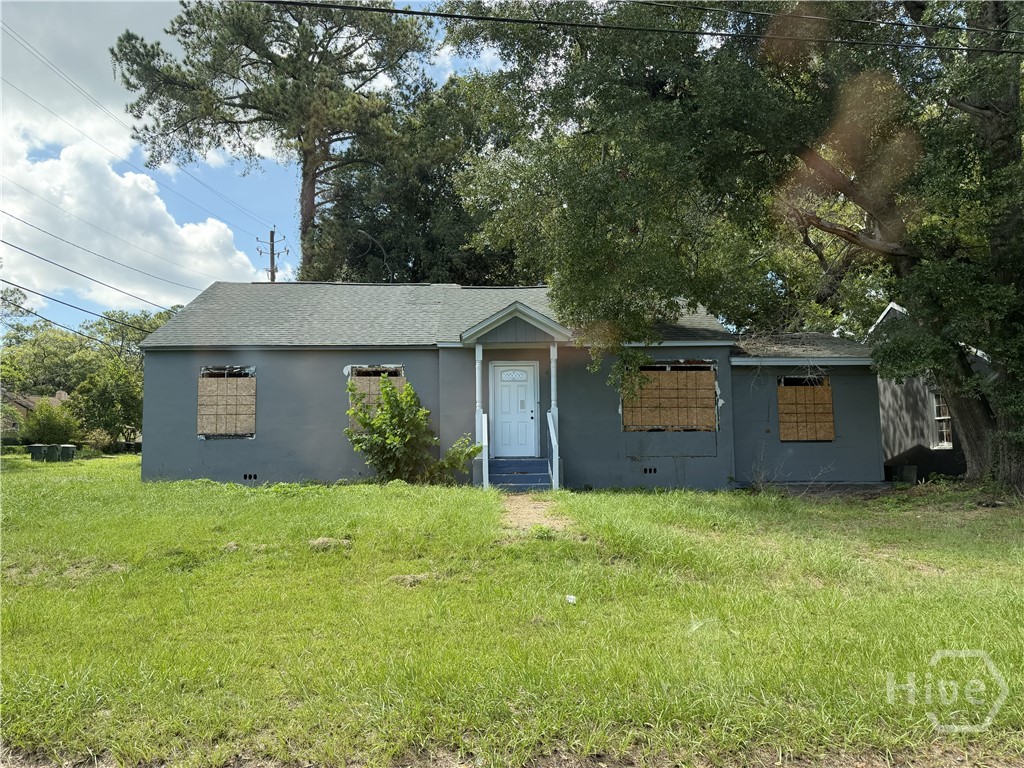 127 Elm Circle Property Photo 1