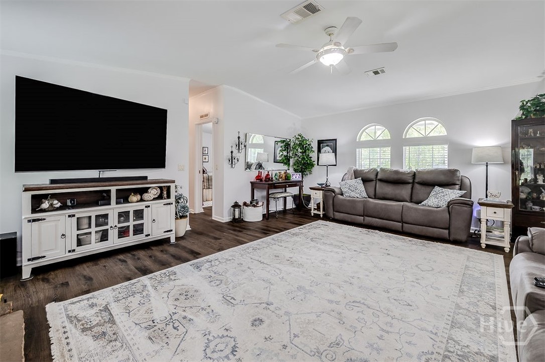 3555 Noel C Conaway Road Property Photo 10