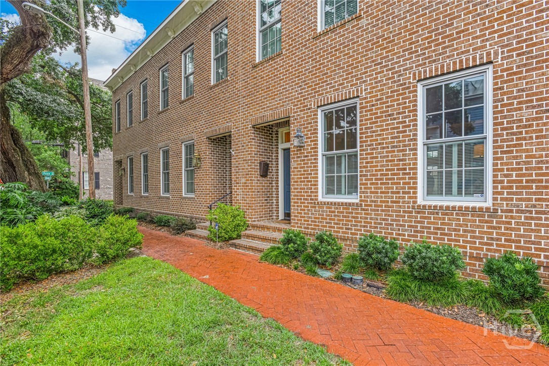 506 E McDonough Street Property Photo 1