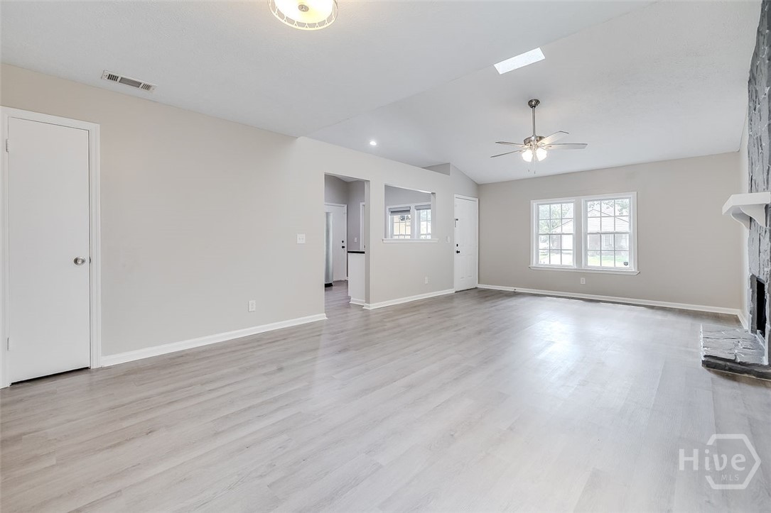 102 Morekis Drive Property Photo 16