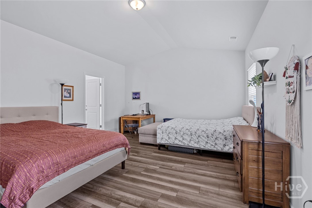 1009 Easthaven Boulevard Property Photo 14