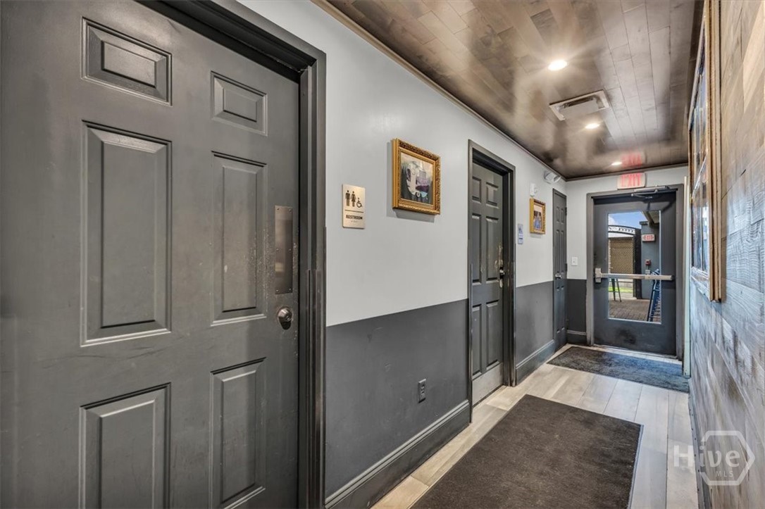 115 E Bay Street Property Photo 48