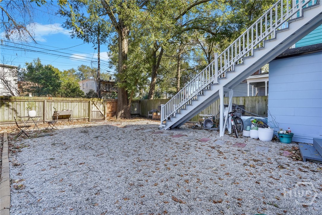218 W Anderson Street Lower Property Photo 48