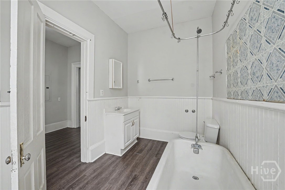 308 E Waldburg Street Property Photo 19