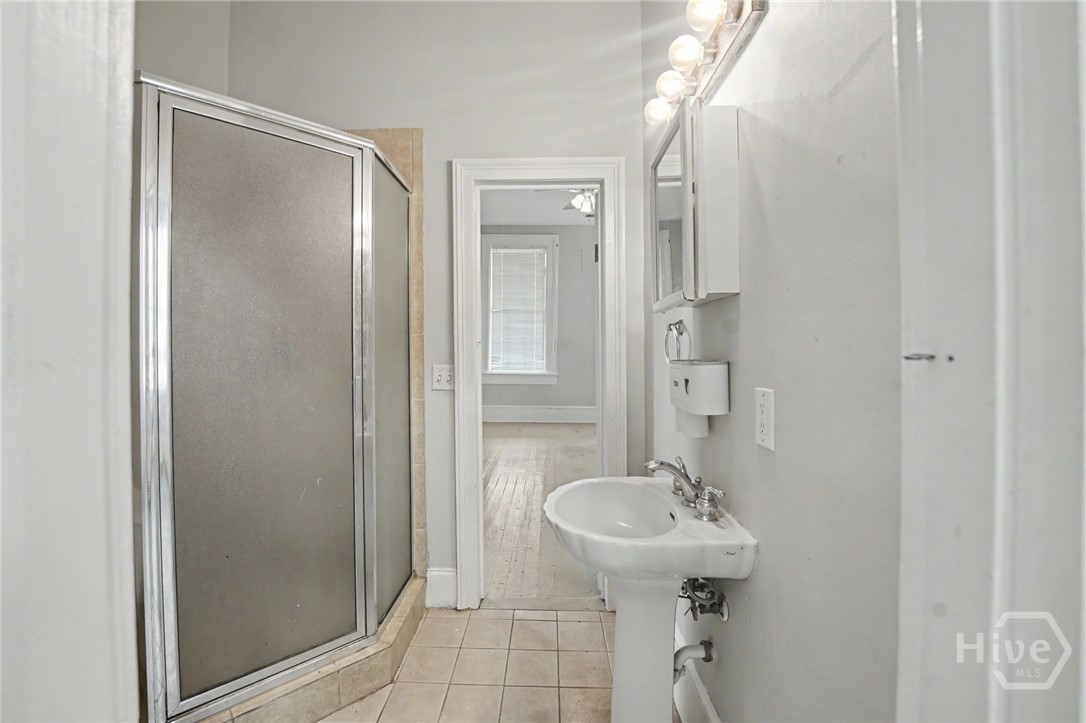 308 E Waldburg Street Property Photo 25