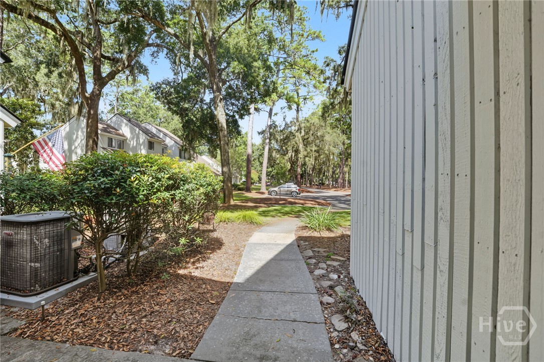 14 Dame Kathryn Drive Property Photo 4