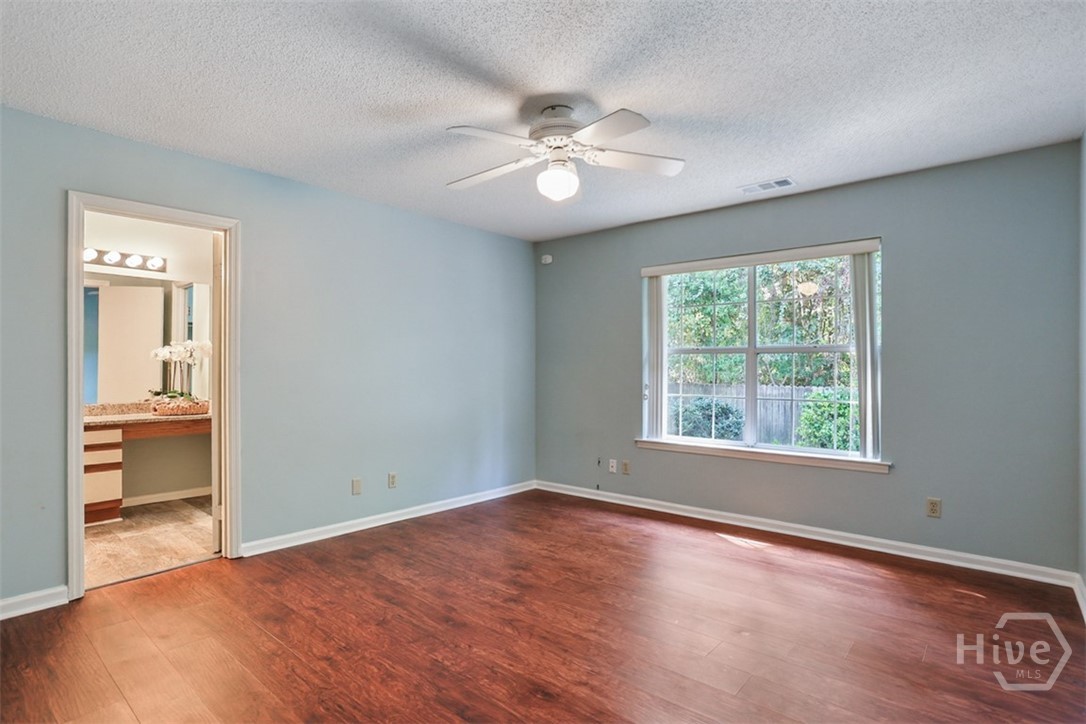 109 Bobstay Court Property Photo 10