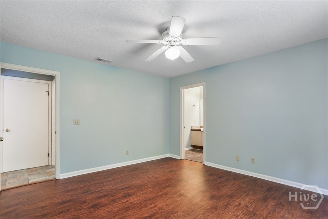109 Bobstay Court Property Photo 14