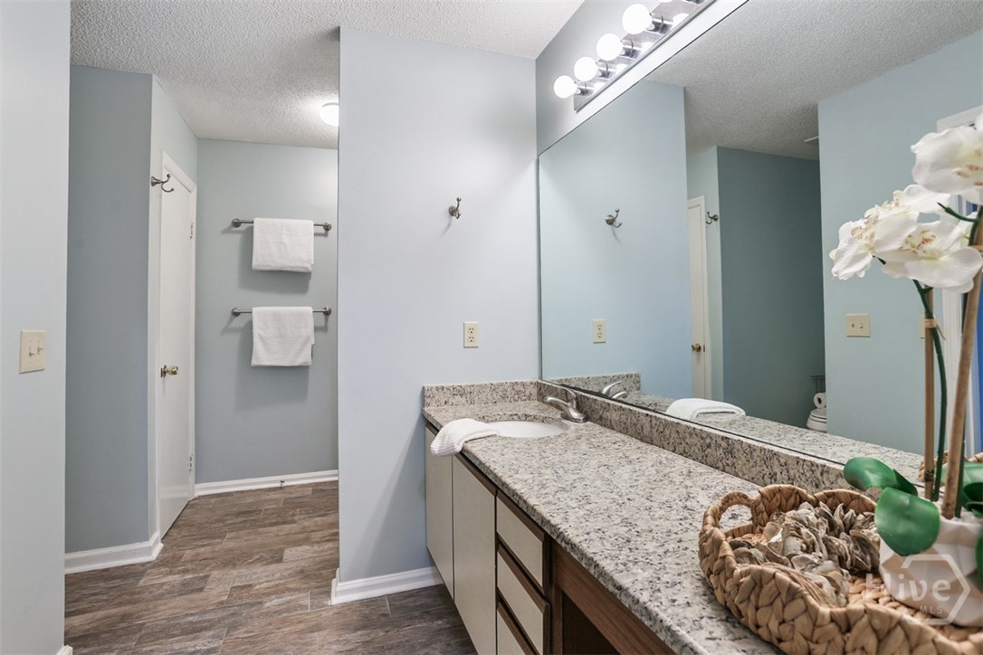 109 Bobstay Court Property Photo 15