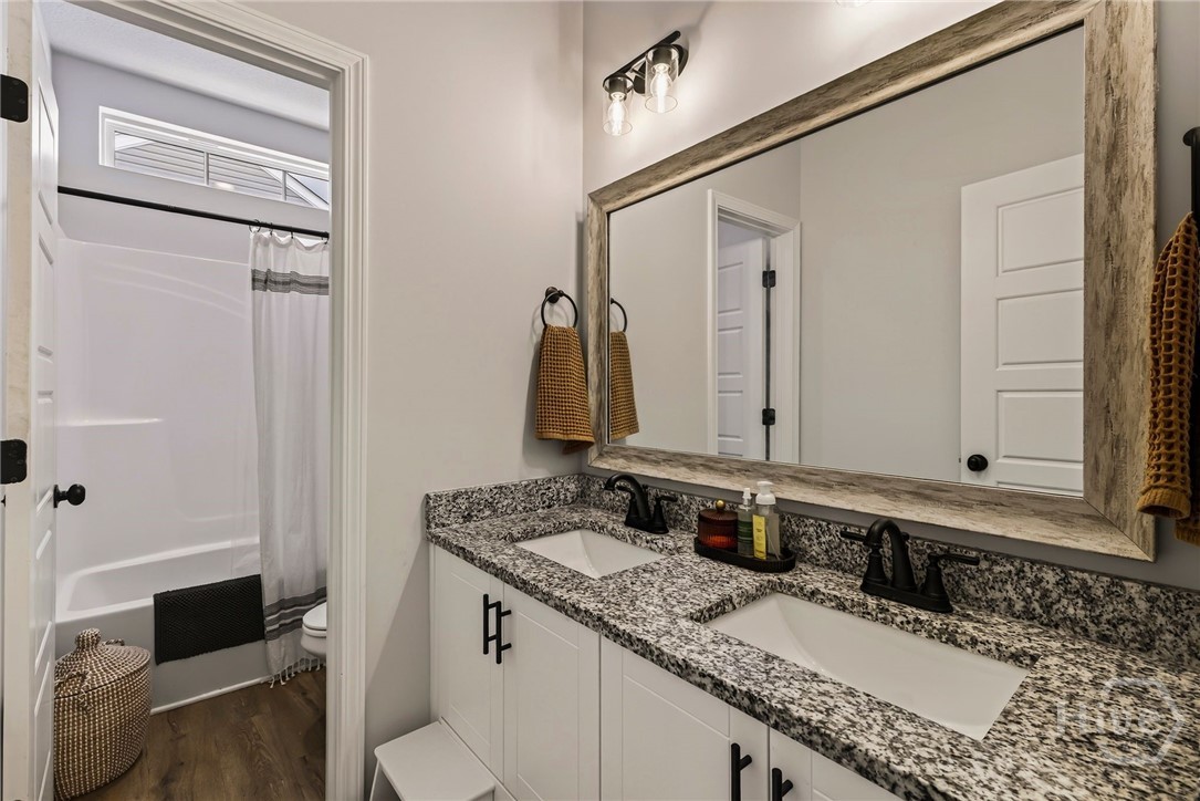 220 Blandford Crossing Property Photo 47